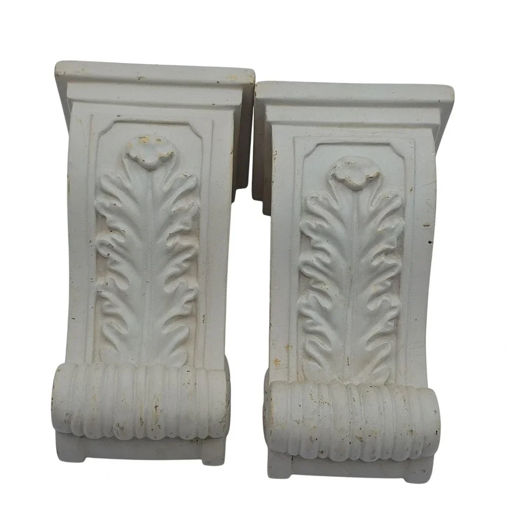 White Pair Ornate Acanthus Leaf and Scroll Decorative Curtain Rod Holder Corbels